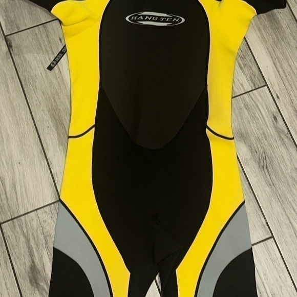 Men’s pre own as is Hang Ten wet suit short sleeve size XL full zip - Picture 4 of 7
